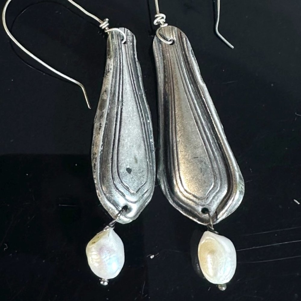 Genuine Pearls Antique Sterling Silver 925 Earrings Drop Dangle Repousse